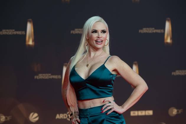 Daniela KATZENBERGER, Red Carpet, Red Carpet Show, Arrival, arrival, German Television Award Ceremony, The German Television Award 2024, German Television Award 2024 at the MMC Studios Cologne, on 25 09 2024