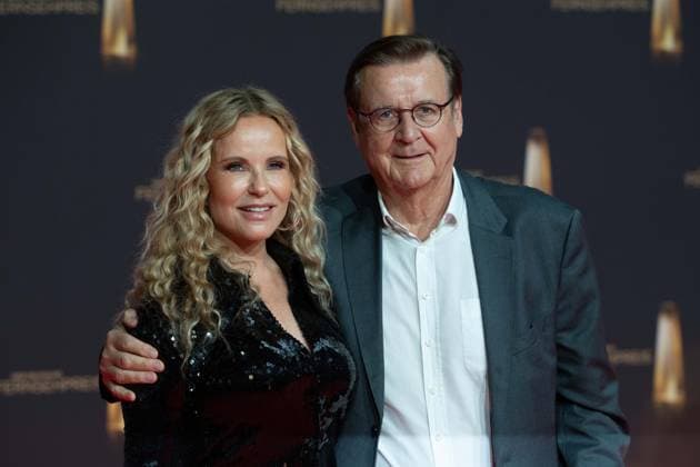 Katja BURKARDT, presenter, husband Hans MAHR, red carpet, red carpet show, arrival, German Television Award ceremony, The German Television Award 2024, German Television Award 2024 at the MMC Studios Cologne, on 25 09 2024