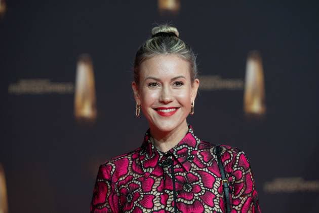 Wolke HEGENBARTH, Actress, Red Carpet, Red Carpet Show, Arrival, German Television Award Ceremony, German Television Award 2024, German Television Award 2024 at MMC Studios Cologne, on 25 09 2024