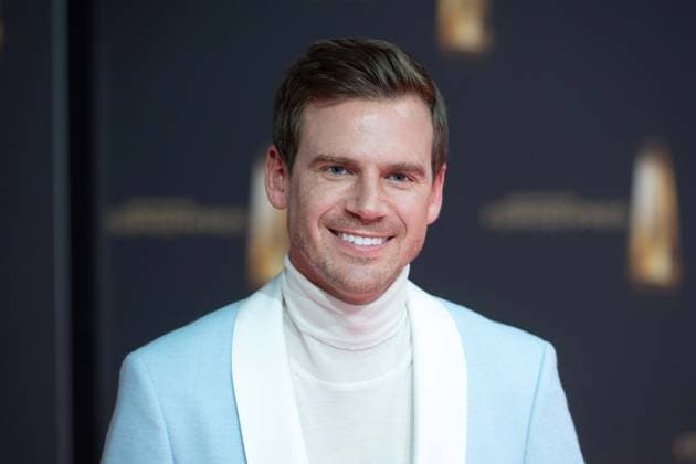 Aljoscha HOEHN, Presenter, Höhn, Red Carpet, Red Carpet Show, Arrival, arrival, German Television Award Ceremony, The German Television Award 2024, German Television Award 2024 at MMC Studios Cologne, on 25 09 2024