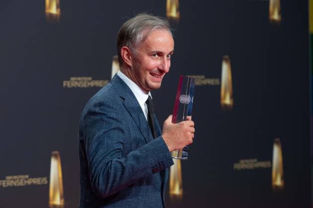 Jan BOEHMERMANN, Böhmermann, presenter, award winner best entertainment show, presentation of the German Television Award, The German Television Award 2024, German Television Award 2024 at the MMC Studios Cologne, on 25 09 2024