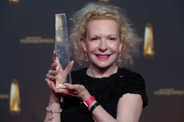 Sunnyi MELLES, Actress, Best Actress Award Ceremony of the German Television Award, The German Television Award 2024, German Television Award 2024 at the MMC Studios Cologne, on 25 09 2024