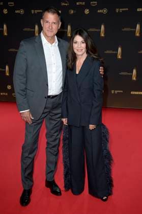 Iris Berben with partner Heiko Kiesow at the German Television Award 2024 ceremony at the MMC Studios Cologne, 25 09 2024 Foto:xF.xKernx xFuturexImagex fernsehpreis_4860