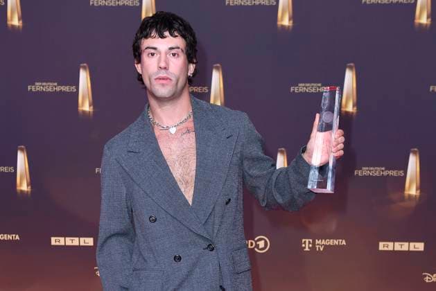 Aaron Altaras, winner and award winner best actor at the German Television Award ceremony on 25 09 2024 in Cologne German Television Award ceremony 2024 in Cologne