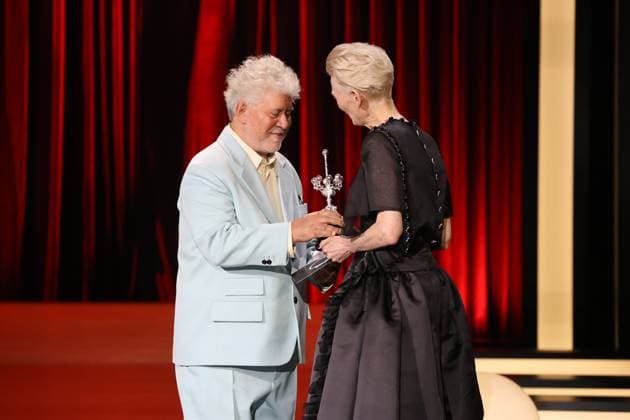 Pedro Almodovar receives the Donostia Award in recognition of his career Actress Tilda Swinton presents the Donostia Award to Pedro Almodovar, at the San Sebastian Film Festival, September 26, 2024, in San Sebastian, Guipuzcoa, Basque Country Spain Almodóvar received the Donostia Award in recognition of his career at a gala after which his first feature film in English The Next Room, for which he won the Golden Lion at the 81st Venice International Film Festival, was screened DONOSTIA AWARD SAN SEBASTIAN FESTIVAL CINEMA DIRECTOR Raú San Sebastian San Sebastian San Sebastian Spain  Copyright: xRaulxTerrelx 6238300