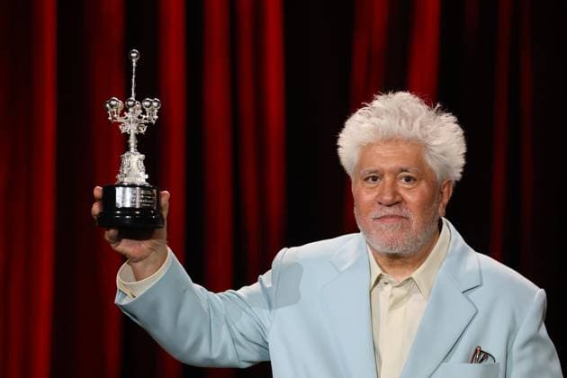 Pedro Almodovar receives the Donostia Award in recognition of his career Pedro Almodovar receives the Donostia Award at the San Sebastian Film Festival, September 26, 2024, in San Sebastian, Guipuzcoa, Basque Country Spain Almodóvar received the Donostia Award in recognition of his career at a gala after which his first feature film in English The Next Room, for which he won the Golden Lion at the 81st Venice International Film Festival, was screened DONOSTIA AWARD SAN SEBASTIAN FESTIVAL CINEMA DIRECTOR Raú San Sebastian San Sebastian San Sebastian Spain  Copyright: xRaulxTerrelx 6238307