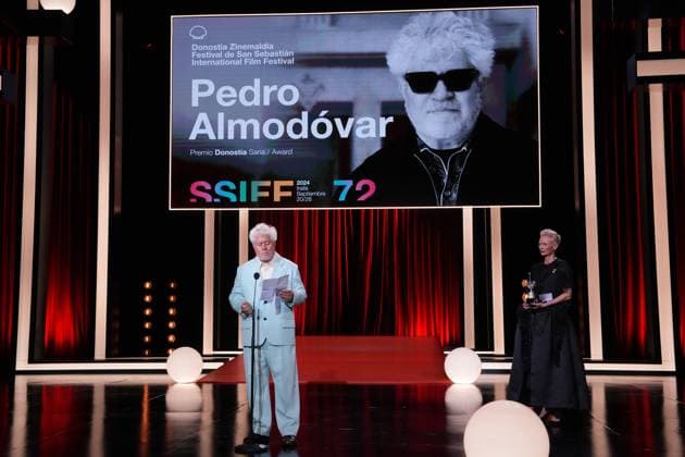 Pedro Almodovar receives the Donostia Award in recognition of his career Director Pedro Almodovar receives the Donostia Award, at the San Sebastian Film Festival, on September 26, 2024, in San Sebastian, Guipuzcoa, Basque Country Spain Almodovar has collected the Donostia Award in recognition of his career at a gala after which his first feature film in English The Next Room was screened, film for which he won the Golden Lion at the 81st Venice International Film Festival 26 SEPTEMBER 2024 DONOSTIA SAN SEBASTIÁN AWARD SSIFF ALMODÓVAR DIRECTOR San Sebastian, Guipuzcoa Country V San Sebastian, Guipuzcoa Country V Spain  Copyright: xUnanuex 6238411