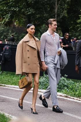 Milan, Milan Women s Fashion Week: Spring Summer 2025 - Arrivals at the Gucci show. In the photo: Nara Smith and Lucky Blue Smith  Copyright: xAlessandroxBremecx xipa-agency.nx xx IPA_Agency_IPA50080279