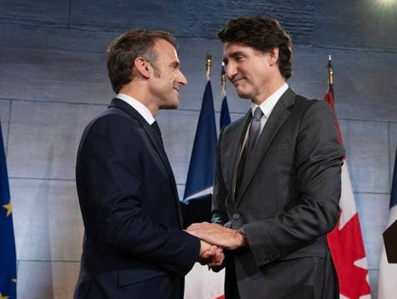 September 26, 2024, Montreal, Pq, Canada: French President Emmanuel Macron, left, shakes hands with Prime Minister Justin Trudeau at a reception Thursday, September 26, 2024 in Montreal. Montreal Canada  - ZUMAc35_ 20240926_zaf_c35_291 Copyright: xRyanxRemiorzx