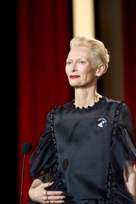 San Sebastian Film Festival - Pedro Almodovar Awarded Tilda Swinton attends the delivery of the Donosti Award to Pedro Almodovar during 72nd San Sebastian International Film Festival at Kursaal Palace on September 26, 2024 in Donostia San Sebastian, Spain Photo by ABACAPRESS.COM San Sebastian Euskadi Spain  Copyright: xABACAx