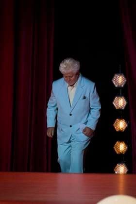 San Sebastian Film Festival - Pedro Almodovar Awarded Pedro Almodovar receives the Donosti Award during 72nd San Sebastian International Film Festival at Kursaal Palace on September 26, 2024 in Donostia San Sebastian, Spain Photo by ABACAPRESS.COM San Sebastian Euskadi Spain  Copyright: xABACAx