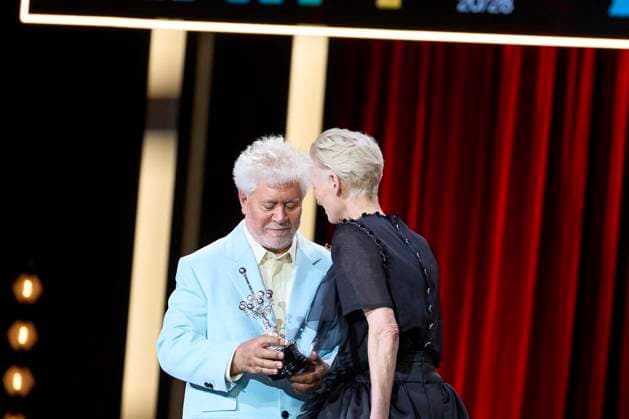 San Sebastian Film Festival - Pedro Almodovar Awarded Tilda Swinton, Pedro Almodovar attends the delivery of the Donosti Award to Pedro Almodovar during 72nd San Sebastian International Film Festival at Kursaal Palace on September 26, 2024 in Donostia San Sebastian, Spain Photo by ABACAPRESS.COM San Sebastian Euskadi Spain  Copyright: xABACAx