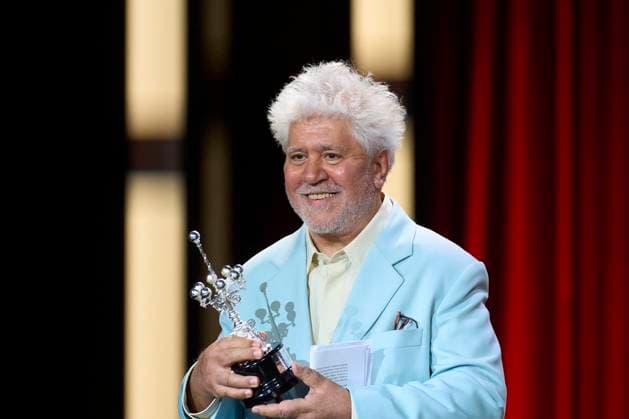 San Sebastian Film Festival - Pedro Almodovar Awarded Pedro Almodovar receives the Donosti Award during 72nd San Sebastian International Film Festival at Kursaal Palace on September 26, 2024 in Donostia San Sebastian, Spain Photo by ABACAPRESS.COM San Sebastian Euskadi Spain  Copyright: xABACAx