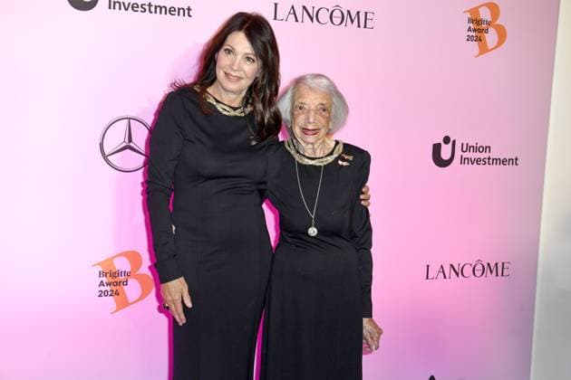 BRIGITTE AWARD 2024 Iris Berben and Margot Friedländer at the BRIGITTE AWARD 2024 at the Bertelsmann Representative Office in Berlin Copyright: xEventpressxBerndtx