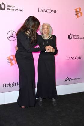 BRIGITTE AWARD 2024 Iris Berben and Margot Friedländer at the BRIGITTE AWARD 2024 at the Bertelsmann Representative Office in Berlin Copyright: xEventpressxBerndtx