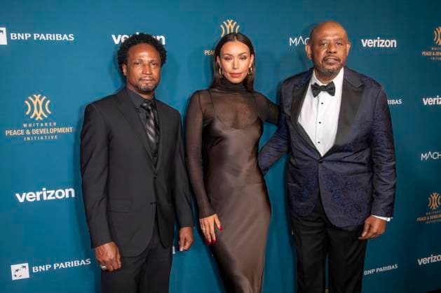 Bilder des Jahres 2024, Entertainment 09 September Entertainment Themen der Woche KW39 Entertainment Bilder des Tages 2024 Faces Of Hope Gala (NEW) 2024 Faces Of Hope Gala. September 27, 2024, New York, New York, USA: (L-R) Elvis Nolasco, Ilfenesh Hadera and Forest Whitaker attend the 2024 Faces Of Hope Gala at Gotham Hall on September 27, 2024 in New York City. (Credit: M10s TheNews2) (Foto: M10s Thenews2 imago images) 2024 Faces Of Hope Gala  Copyright: xRonxAdarx