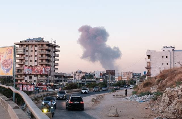 News Themen der Woche KW39 Israel Launches Massive Airstrike - Beirut Massive Israeli airstrike targets Hezbollah headquarters located beneath residential buildings in Beirut’s southern suburbs. According to a source close to Hezbollah, Hassan Nasrallah, believed to be the primary target, survived the attack. This airstrike marks the largest in Beirut since the beginning of the war. Beirut, Lebanon, September 27, 2024. Photo by Sandro Basili ABACAPRESS.COM Beirut Lebanon  Copyright: xBasilixSandro ABACAx