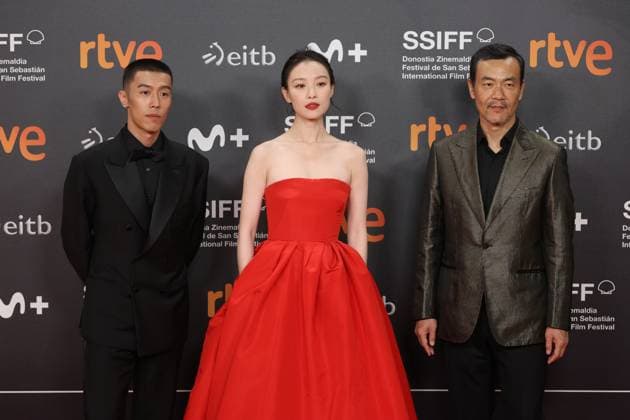 Closing Gala of the 72nd edition of the San Sebastian Festival You Zhou, Ni Ni and Fan Liao attend the Closing Gala of the San Sebastian Festival, at the Kursaal Conference Center, on September 28th, 2024, in San Sebastian, Guipuzcoa, Basque Country Spain Today is the closing of the San Sebastian Festival, which has counted in its 72nd edition with a total of 254 titles, 172 feature films, 4 medium-length films, 73 short films and 5 series from 53 countries, selected from a total of 4 813 films viewed 28 SEPTEMBER 2024 Raú San Sebastian, Guipuzcoa Pais V San Sebastian, Guipuzcoa Pais V Espana Copyright: xRaulxTerrelx 6245207