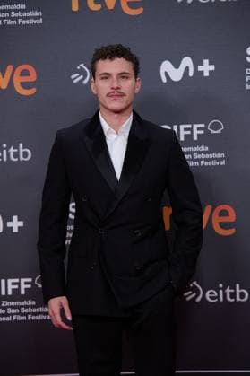 Closing Red Carpet During The 72nd Edition Of The San Sebastian International Film Festival Aron Piper attends the closing red carpet during the 72nd edition of the San Sebastian International Film Festival in San Sebastian, Spain, on September 28, 2024. San Sebastian Spain  Copyright: xCOOLMediax originalFilename: coolmedia-notitle240928_npLkI.jpg