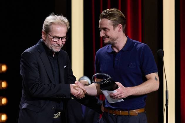 The Winners During The 72nd Edition Of The San Sebastian International Film Festival In San Sebastian, Spain, on September 28, 2024, actor Pierre Lottin receives the Silver Shell for Best Supporting Performance during the 72nd edition of the San Sebastian International Film Festival. San Sebastian Spain  Copyright: xCOOLMediax originalFilename: coolmedia-notitle240928_npT7m.jpg