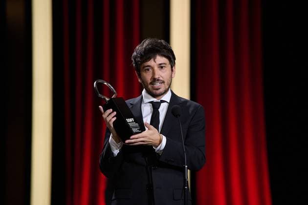 The Winners During The 72nd Edition Of The San Sebastian International Film Festival Pedro Martin-Calero receives the Silver Shell for Best Direction during the 72nd edition of the San Sebastian International Film Festival in San Sebastian, Spain, on September 28, 2024. San Sebastian Spain  Copyright: xCOOLMediax originalFilename: coolmedia-notitle240928_npuED.jpg