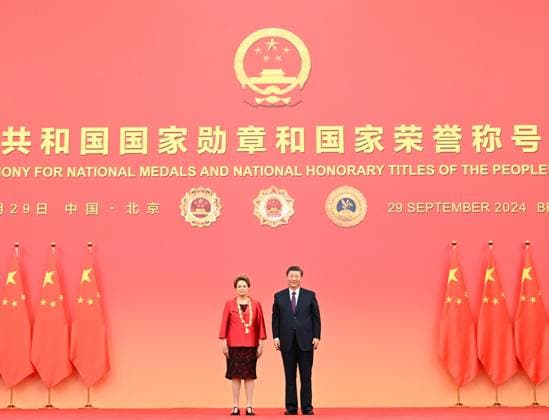 (240929) -- BEIJING, Sept. 29, 2024 -- Chinese President Xi Jinping, also general secretary of the Communist Party of China (CPC) Central Committee and chairman of the Central Military Commission, presents the Friendship Medal to Dilma Rousseff in Beijing, capital of China, Sept. 29, 2024. A presentation ceremony for national medals and national honorary titles of the People s Republic of China was held at the Great Hall of the People in Beijing on Sunday. ) CHINA-BEIJING-NATIONAL MEDALS AND HONORARY TITLES-PRESENTATION CEREMONY (CN) XiexHuanchi 