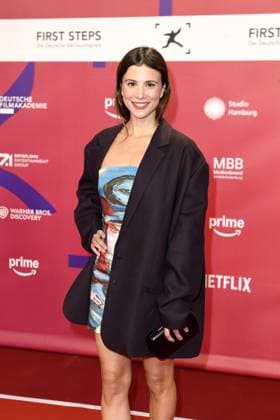 FIRST STEPS 2024 award ceremony Aylin Tezel at the FIRST STEPS 2024 award ceremony at the Theater des Westens in Berlin Copyright: xEventpressxBerndtx
