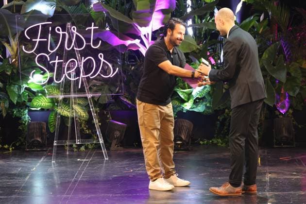 FIRST STEPS 2024 award ceremony Medium-length feature film Thomas Marciano ECHO and Hüseyin Tabak Award ceremony on stage at the FIRST STEPS 2024 award ceremony on September 30 at the Theater des Westens 30 09 2024 Copyright: xEventpressx xFuhrx