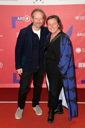 Fabian Busch with wife Sunny at the 25th First Steps Awards 2024 ceremony at the Theater des Westens Berlin, 30 09 2024 Foto:xF.xKernx xFuturexImagex first_steps_4788