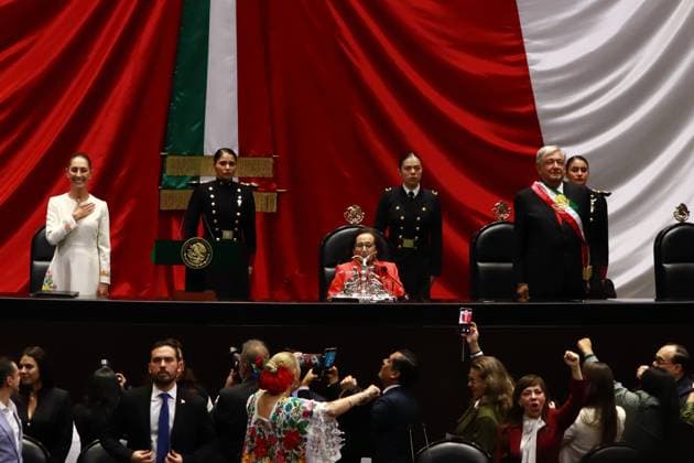 Mexico s incoming President Claudia Sheinbaum Pardo (R) and outgoing President (L) Andro s Manuel LoÂ³pez Obrador during the inauguration ceremony at the Congress of the Union. on October 1, 2024 in Mexico City, Mexico. Mexico City Mexico - ZUMAe321 20241001_zia_e321_025 Copyright: xCarlosxSantiagox