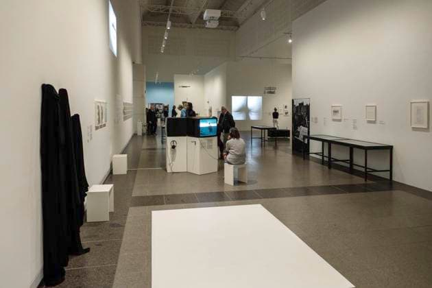 Solo exhibition Music of the Mind by Yoko Ono in Düsseldorf Exhibition space in the Stiftung Kunstsammlung Nordrhein Westfalen with works by the musician and artist Yoko Ono Incidentally, K20 and K21 of the Stiftung Kunstsammlung Nordrhein Westfalen in Düsseldorf are dedicated to art of the 20th and 21st centuries With Yoko Ono its both Düsseldorf Nor