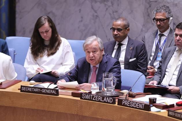 News Themen der Woche KW40 News Bilder des Tages October 2, 2024, Ny, USA: New York, NY - October 2, 2024:.Secretary-General Antonio Guterres to the United Nations, delivers remarks during the United Nations Security Council meeting at the UN Headquarters in New York City. The session focused on the escalating hostilities across the Middle East, with Danon addressing the urgent need for international cooperation in stabilizing the region and defending Israel s security amidst growing tensions. USA - ZUMAra1_ 20241002_aap_ra1_003 Copyright: xLuizxRampelotto Europanewswirex