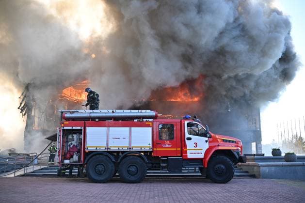 RUSSIA, KHABAROVSK - OCTOBER 3, 2024: First responders battle a fire broken out at the Khabarosvk Territory Music Theatre. Sergei Ivanov TASS  74626246