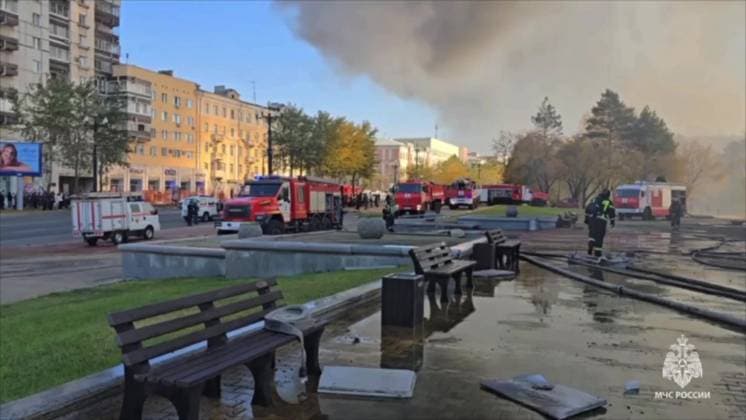 Russia Theatre Fire 8777691 03.10.2024 In this handout video grab released by the Russian Emergencies Ministry, firefighters work to extinguish a fire at the Khabarovsk Regional Musical Theater in Khabarovsk, Russia. Russian Emergency Situations Ministry Khabarovsk Russia  Copyright: xx