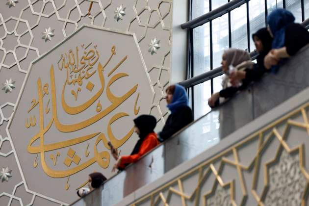 Interior view of the DITIB central mosque in Ehrenfeld on Open Mosque Day Since 2022, a muezzin has been allowed to call people to prayer by loudspeaker on Fridays at Colognes central mosque Themed image, symbolic image Cologne, 03 10 2024 NRW Germany Copyright: xChristophxHardtx
