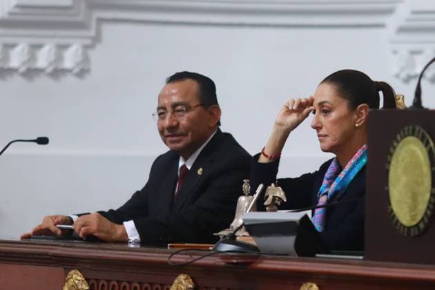 First female MexicoÃ¢â‚¬â ¢s Presiden Claudia Sheinbaum Pardo is seen during the Clara Brugada Molina sworn in ceremony as the new Mexico City Head of Government at the Congress of Mexico City. on October 5, 2024 in Mexico City, Mexico. Mexico City Mexico - ZUMAe321 20241005_zia_e321_078 Copyright: xCarlosxSantiagox