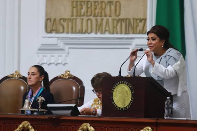 Clara Brugada Molina, speaking during the swearing-in ceremony as Mexico City Head of Government at the Congress of Mexico City. on October 5, 2024 in Mexico City, Mexico. Mexico City Mexico - ZUMAe321 20241005_zia_e321_062 Copyright: xCarlosxSantiagox