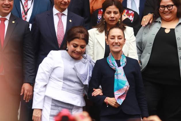 First female MexicoÃ¢â‚¬â ¢s President Claudia Sheinbaum Pardo and incoming Mexico City Head of Government Clara Brugada Molina leave after the swearing-in ceremony at the Congress of Mexico City. on October 5, 2024 in Mexico City, Mexico. Mexico City Mexico - ZUMAe321 20241005_zia_e321_090 Copyright: xCarlosxSantiagox