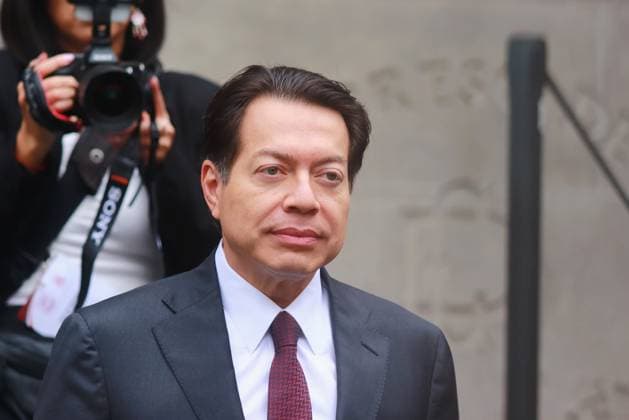Mario Delgado, secretary of public education, attends the Clara Brugada Molina swearing-in ceremony as Mexico City Head of Government at the Congress of Mexico City. on October 5, 2024 in Mexico City, Mexico. Mexico City Mexico - ZUMAe321 20241005_zia_e321_138 Copyright: xCarlosxSantiagox