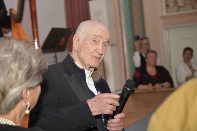 GER, Berlin, Armin Mueller Stahl, Presentation of the Prince of Prussia Award 2024, The Berlin Gala of the Cheerful Muse, at the Konzerthaus am Gendarmenmarkt Berlin, small concert hall, in Berlin, on 06 10 2024 Copyright: HMBxMedia ManfredxBehrens