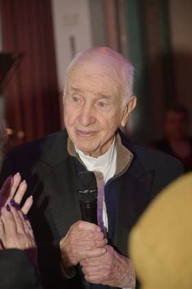 GER, Berlin, Armin Mueller Stahl, Presentation of the Prince of Prussia Award 2024, The Berlin Gala of the Cheerful Muse, at the Konzerthaus am Gendarmenmarkt Berlin, small concert hall, in Berlin, on 06 10 2024 Copyright: HMBxMedia ManfredxBehrens