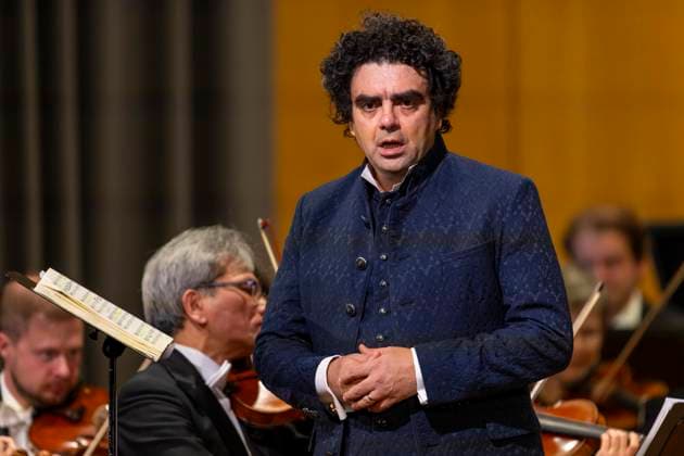 06 10 2024, International Classical Music Festival Festival of Nations 2024, concert in the Kurhaus with singer Rolando Villazon tenor , Guerassim Voronkov, conductor of the Baden Baden Philharmonic Orchestra 06 10 2024, Classical Music Festival Bad Wörishofen 06 10 2024, Classical Music Festival Bad Wörishofen