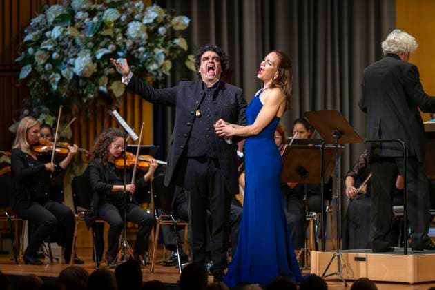06 10 2024, International Classical Music Festival Festival of Nations 2024, concert in the Kurhaus with singer Rolando Villazon, tenor, Guerassim Voronkov, conductor of the Baden Baden Philharmonic Orchestra and Kate Lindsey, soprano re 06 10 2024, Bad Wörishofen Classical Music Festival 06 10 2024, Bad Wörishofen Classical Music Festival