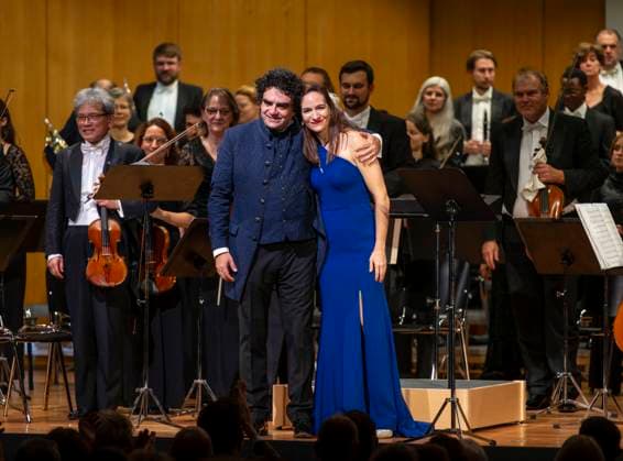 06 10 2024, International Classical Music Festival Festival of Nations 2024, concert in the Kurhaus with singer Rolando Villazon, tenor, Guerassim Voronkov, conductor of the Baden Baden Philharmonic Orchestra and Kate Lindsey, soprano re 06 10 2024, Bad Wörishofen Classical Music Festival 06 10 2024, Bad Wörishofen Classical Music Festival
