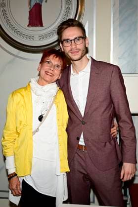 Gundula Natschinski and Lukas Natschinski at the gala of the European Cultural Workshop EKW Ein Lied geht um die Welt and the presentation of the Prinz von Preußen Prize 2024 to Armin Mueller Stahl at the Konzerthaus am Gendarmenmarkt Berlin, 06 10 2024 Foto:xM.xWehnertx xFuturexImagex gala_konzerthaus_4170