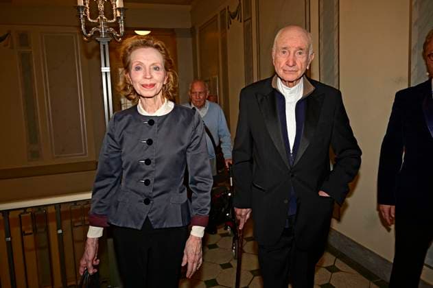 Sibylle Princess of Prussia and Armin Mueller Stahl at the gala of the European Cultural Workshop EKW Ein Lied geht um die Welt and the awarding of the Prince of Prussia Prize 2024 to Armin Mueller Stahl at the Konzerthaus am Gendarmenmarkt Berlin, 06 10 2024 Foto:xM.xWehnertx xFuturexImagex gala_konzerthaus_4180