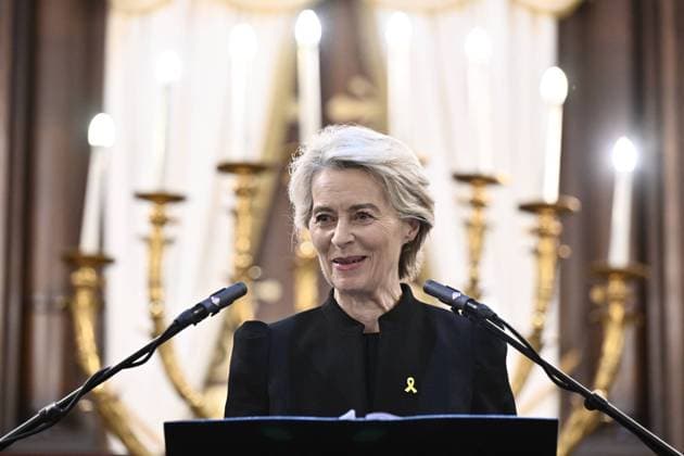 Bilder des Jahres 2024, News 10 Oktober News Themen der Woche KW41 News Bilder des Tages European Commission president Ursula Von der Leyen delivers a speech during a ceremony to pay tribute to the memory of the victims of last year October 7th attack in Israel, at the Great Synagogue in Brussels, Monday 07 October 2024. The father of Israeli soldier Nimrodi, kidnapped and still held in Gaza, will speak at the ceremony marking the first anniversary.  ERICxLALMAND 102120839