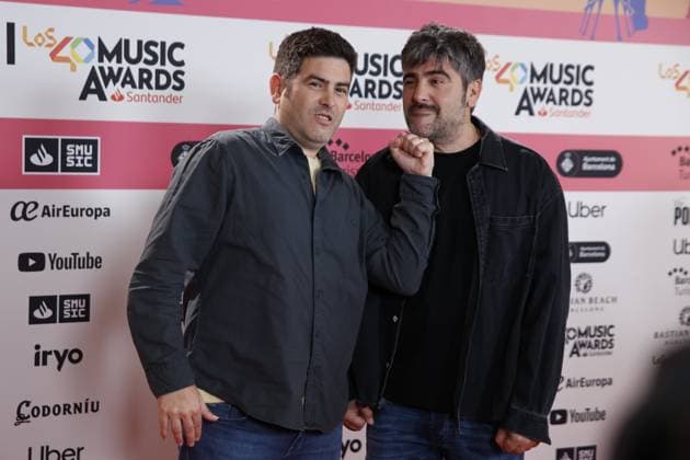 Photocall prior to the Los40 Music Awards 2024 nominees dinner The group Estopa during the photocall prior to the Los40 Music Awards 2024 nominees dinner, on October 8, 2024, in Barcelona, Cataluna Spain During todays evening, the artists and bands that will compete for the different awards LOS40 Music Awards Santander 2024 will change venue this year and will be held on November 8 at the Palau Sant Jordi in Barcelona The awards will warm up with the Music Week, seven days of concerts in all corners of the city Kike Rincó Barcelona Espana Barcelona Espana Espana Espana Espana  Copyright: xKikexRinconx 6265143