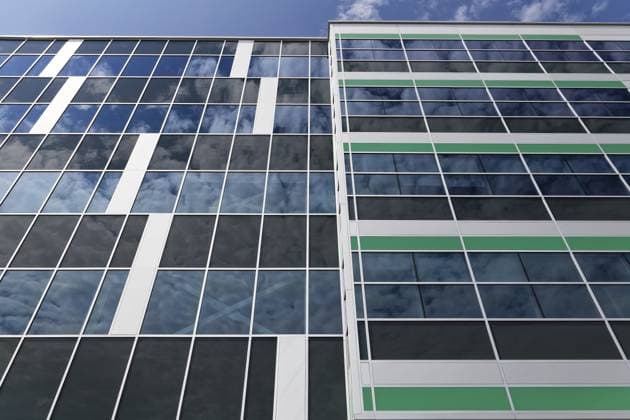 Creative Highlights World Architektur, moderne Gebäudefassade, Chateauguay, Provinz Quebec, Kanada, Nordamerika Architecture, modern building facade, Chateauguay, Province of Quebec, Canada, North America Copyright: imageBROKER GuentherxSchwermer ibxgsc11496269.jpg