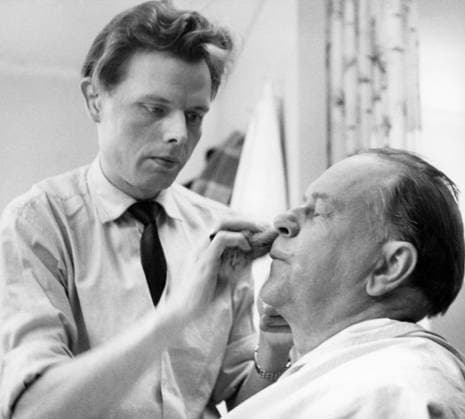 1950s. Note. Prime Minister Erlander makes up Note. See also BAR290-BAR291 Prime Ministers Politicians Profiles Make-up Make-up choirs Published in Etermediernas book Mirror, review, interpret page 196 CD155 persons: Herbert Kümpel ;Tage Erlander sites: SWEDEN Sweden sp_sw x5600x *** 1950s Note Prime Minister Erlander makes up Note See also BAR290 BAR291 Prime Ministers Politicians Profiles Make up Make up choirs Published in Etermediernas book Mirror, review, interpret page 196 CD155 persons Herbert Kümpel Tage Erlander sites SWEDEN Sweden sp sw x5600x  Copyright: xXxXxXx ERLANDER DOES MAKE-UP
